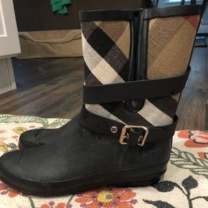 Burberry Rainboots